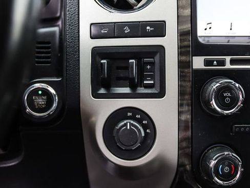 Used 2016 Ford Expedition Limited w/ Equipment Group 301A image 15