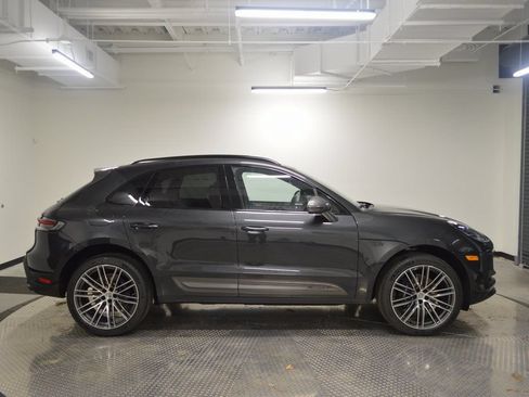 New 2026 Porsche Macan AWD/4WD image 8