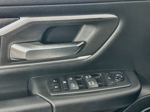 Used 2020 RAM 1500 Big Horn AWD/4WD image 15