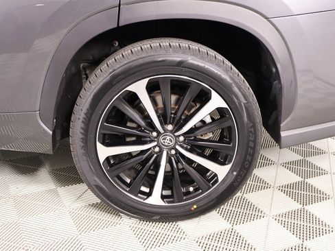 Used 2021 Toyota Highlander XSE image 20