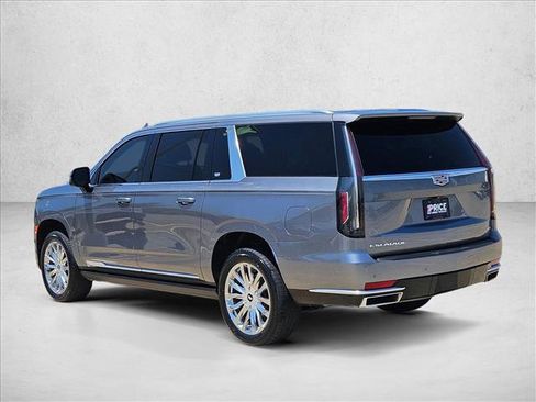 Used 2022 Cadillac Escalade ESV Premium Luxury w/ Performance Package AWD/4WD image 7