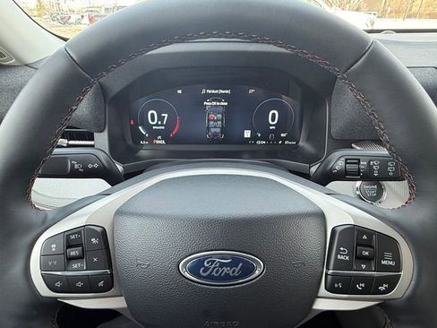New 2026 Ford Explorer Active w/ Active Comfort Package image 22