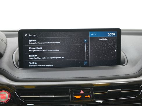 Used 2024 Acura MDX SH-AWD image 19