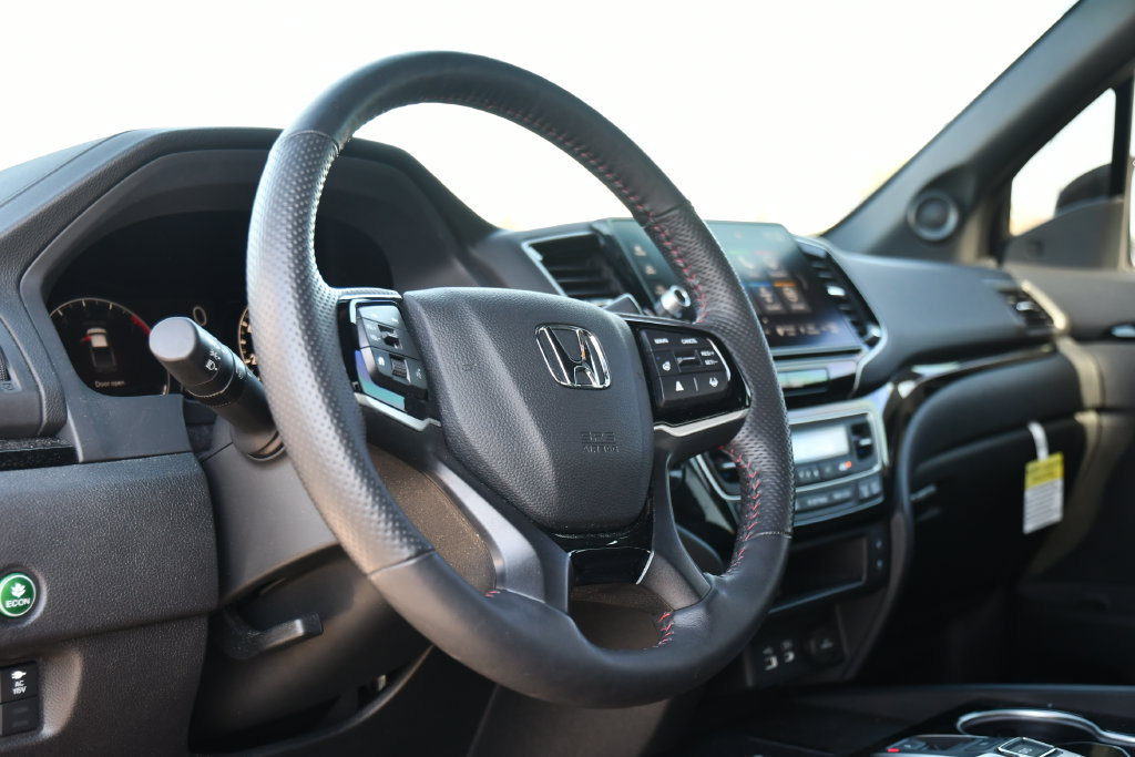 Used 2026 Honda Ridgeline Black Edition image 14