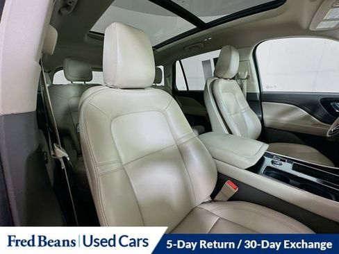 Certified 2022 Lincoln Aviator AWD w/ Premium Package image 32