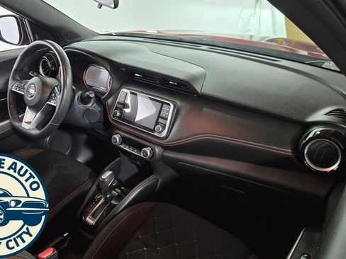 Used 2019 Nissan Kicks SR FWD image 31