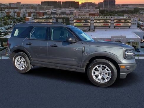 Used 2021 Ford Bronco Sport image 1