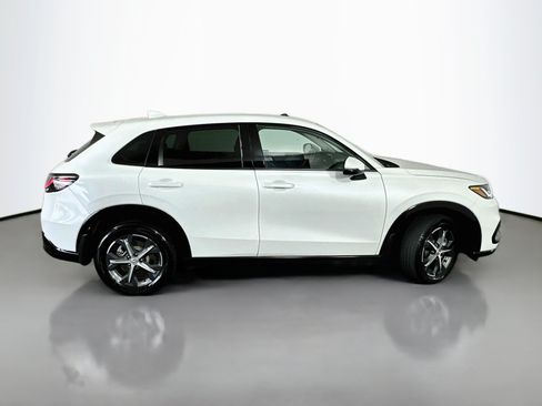 Used 2024 Honda HR-V EX-L image 8