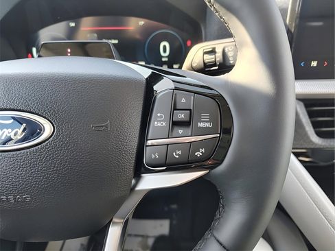 New 2026 Ford Explorer Platinum w/ LUX Leather Package image 19