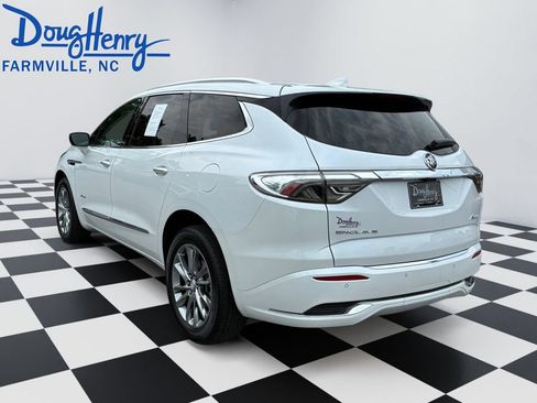 Used 2023 Buick Enclave Avenir w/ Avenir Technology Package FWD image 3