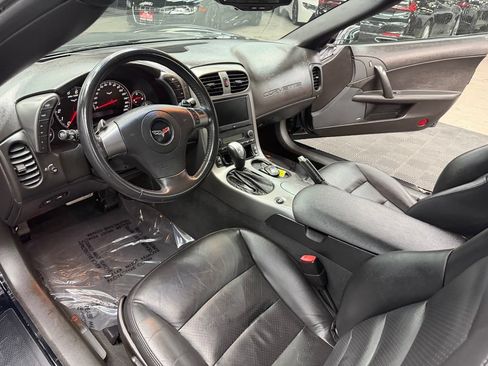 Used 2007 Chevrolet Corvette Coupe w/ Preferred Equipment Group RWD image 33