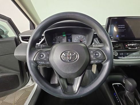 Used 2023 Toyota Corolla LE FWD image 27