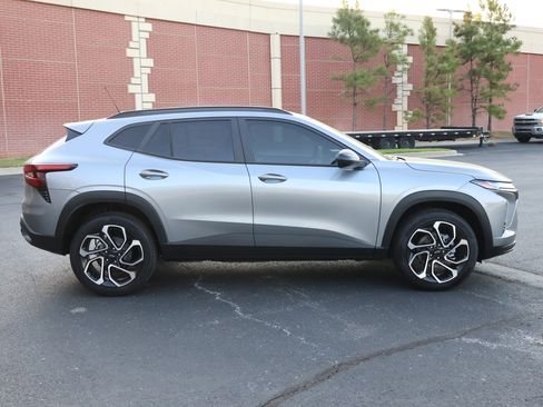 New 2026 Chevrolet Trax RS image 27