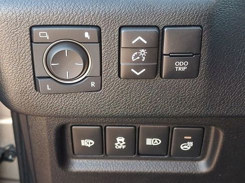 Used 2023 Lexus GX 460 Premium w/ Premium Package AWD/4WD image 24