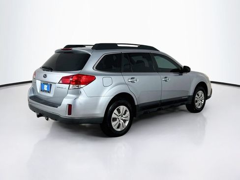 Used 2013 Subaru Outback 2.5i AWD/4WD image 7