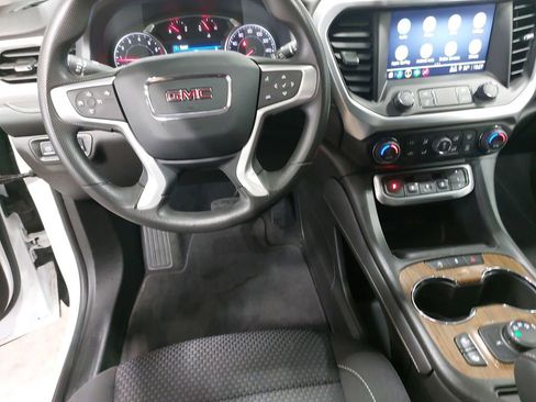 Used 2023 GMC Acadia SLE w/ Driver Convenience Package AWD/4WD image 17