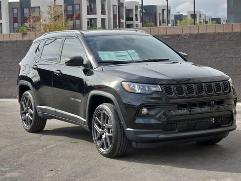 New 2026 Jeep Compass Latitude image 3
