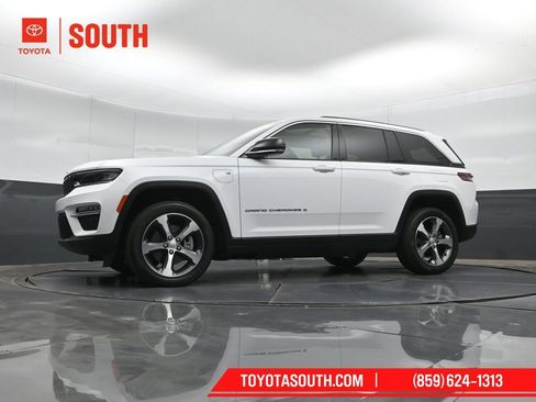 Used 2022 Jeep Grand Cherokee Limited 4xe AWD/4WD image 44
