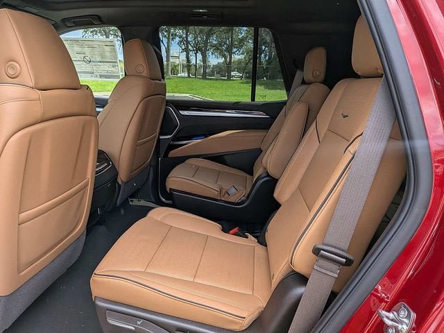 New 2026 Cadillac Escalade Luxury w/ Touring Package AWD/4WD image 15