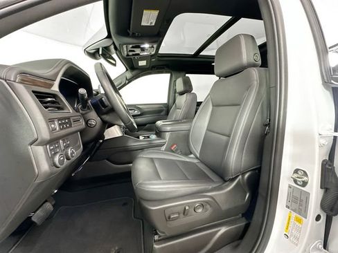 Used 2023 Chevrolet Tahoe Z71 w/ Luxury Package AWD/4WD image 21