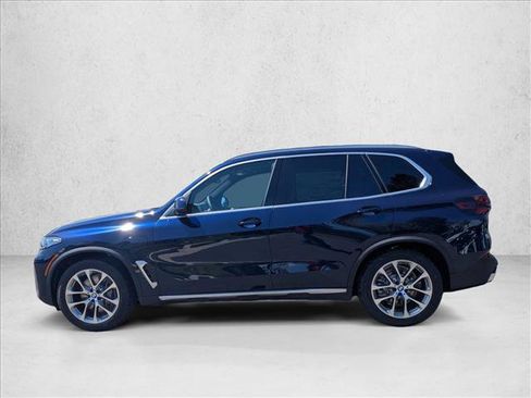 New 2026 BMW X5 xDrive50e AWD/4WD image 9