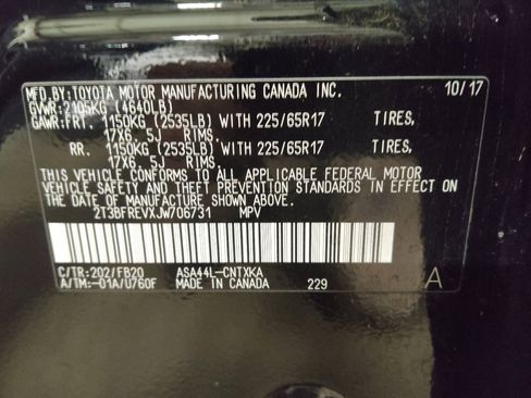 Used 2018 Toyota RAV4 LE w/ All Weather Liner Package AWD/4WD image 33