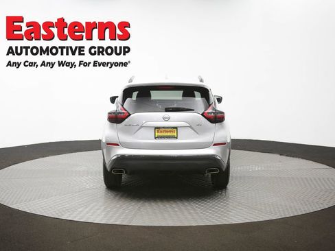 Used 2023 Nissan Murano SV image 39