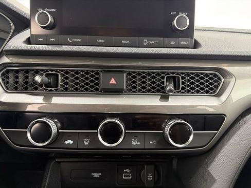 Certified 2024 Acura Integra FWD image 36