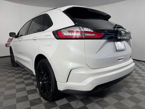 Used 2022 Ford Edge ST-Line AWD/4WD image 26