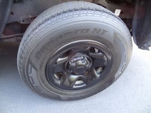 Used 2023 Toyota Tacoma SR image 20