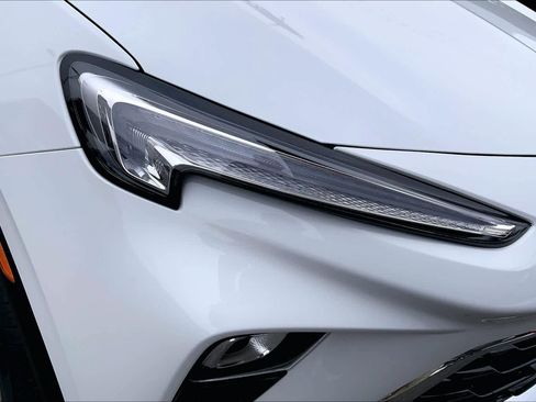 Used 2025 Buick Encore GX Preferred AWD/4WD image 28