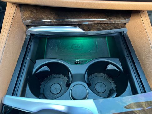 Used 2020 BMW M550i xDrive w/ Executive Package image 48