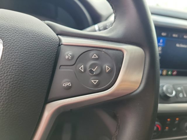 Certified 2023 GMC Acadia SLT FWD image 30