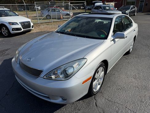 Used 2005 Lexus ES 330 image 3