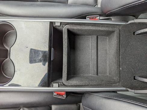 Used 2020 Tesla Model 3 image 26