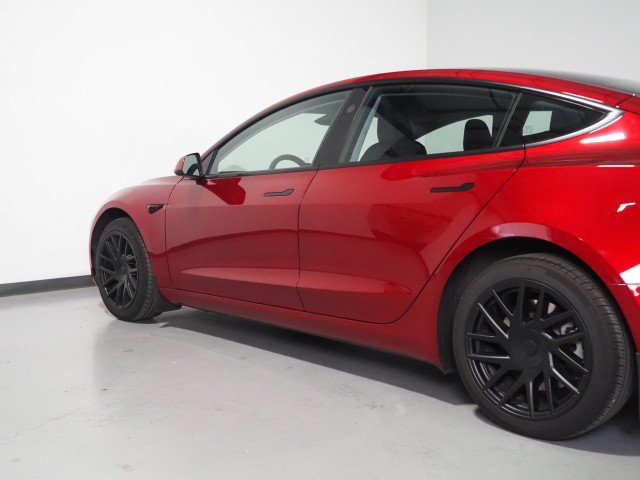 Used 2025 Tesla Model 3 Long Range RWD image 57
