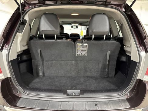 Used 2011 Toyota Highlander SE w/ Tow Pkg AWD/4WD image 25