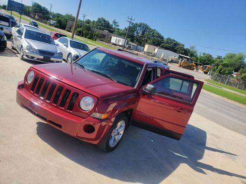 Used 2014 Jeep Patriot Sport w/ Southwest Package image 5