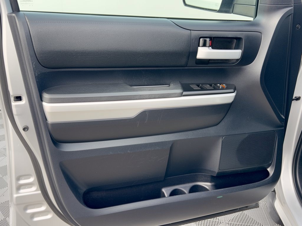 Used 2014 Toyota Tundra SR5 RWD image 14