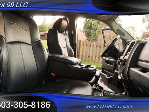 Used 2019 RAM 1500 Laramie w/ Convenience Group image 18