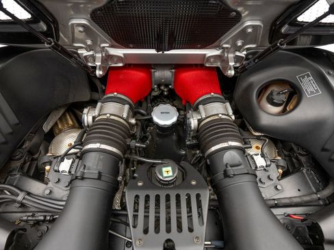 Used 2012 Ferrari 458 Spider RWD image 52