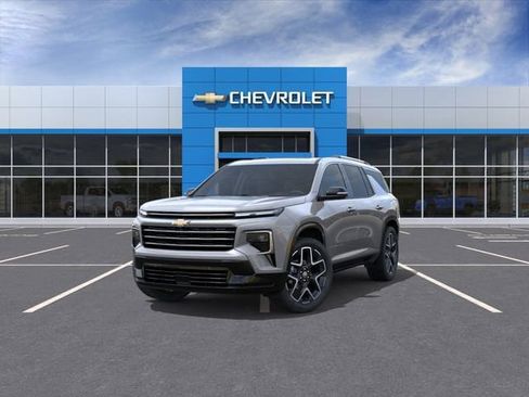 New 2026 Chevrolet Traverse High Country FWD image 8