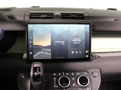 Used 2023 Land Rover Defender 110 75th Limited Edition image 25