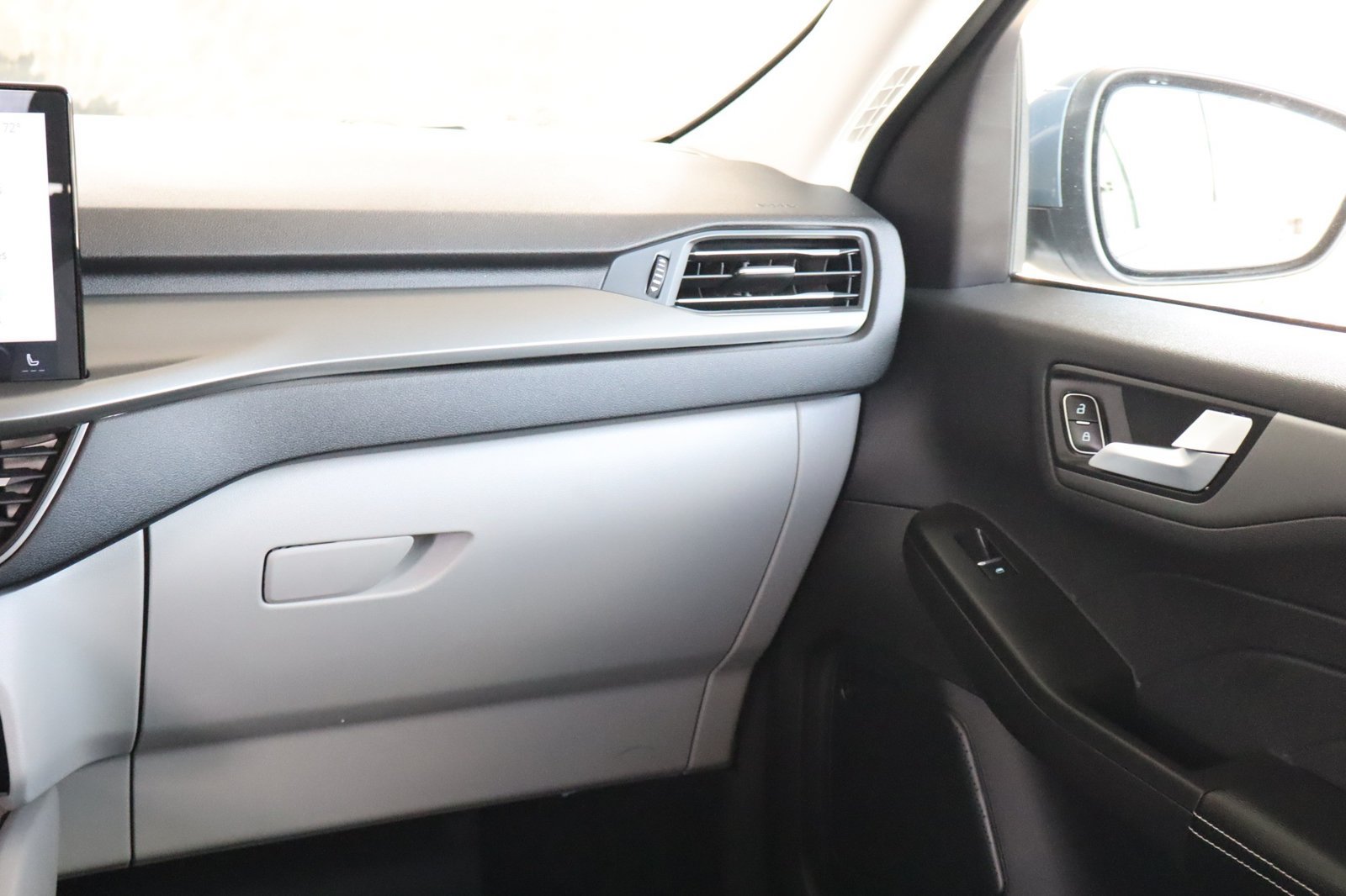 Used 2023 Ford Escape Active FWD image 31