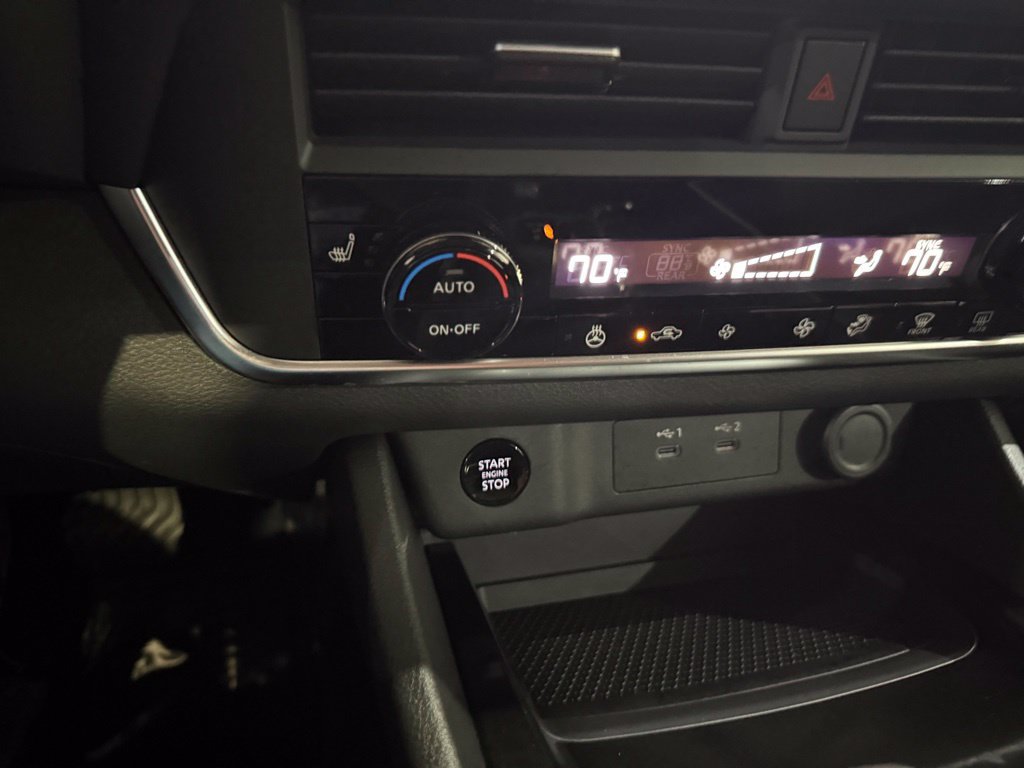Certified 2026 Nissan Rogue SV w/ SV Premium Package FWD image 20