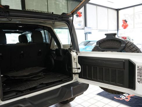 Used 2024 Jeep Wrangler Unlimited Sport AWD/4WD image 50
