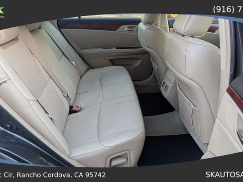 Used 2011 Toyota Avalon image 22