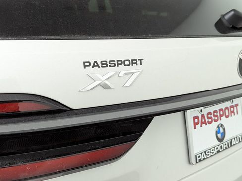 New 2026 BMW X7 xDrive40i image 5