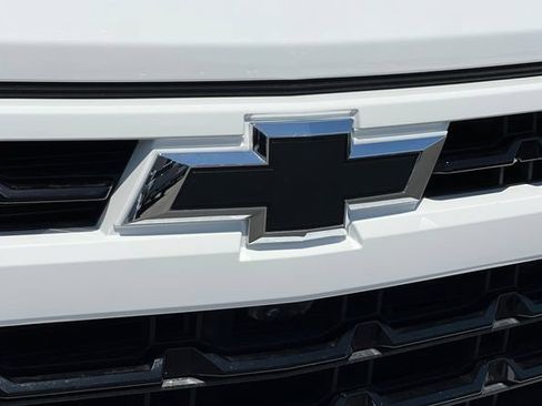 Used 2024 Chevrolet Silverado 1500 RST w/ Convenience Package II RWD image 39