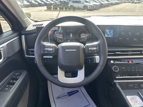 New 2026 Hyundai Santa Fe SE image 11